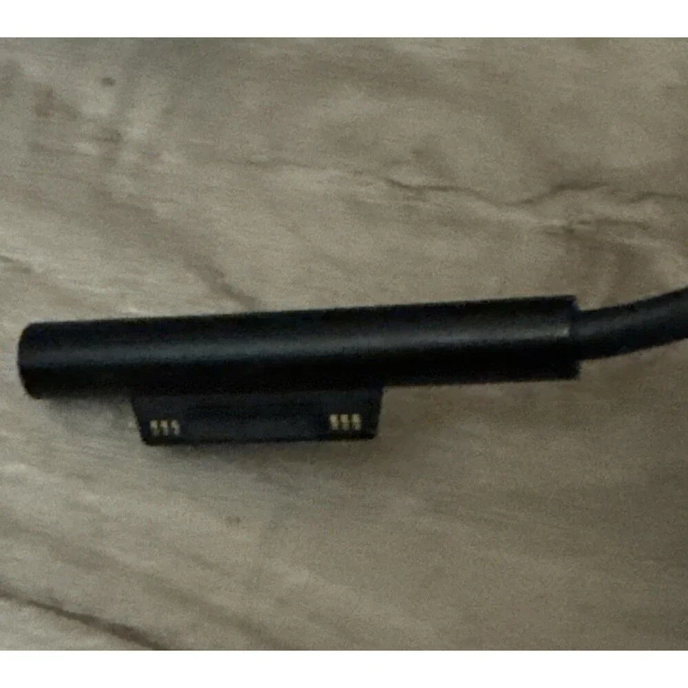 Microsoft oem charger